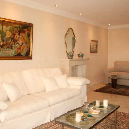 Apartman - L'omphale *